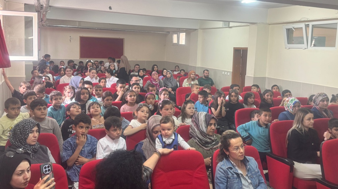 Anneler Günü Kutlama Programı